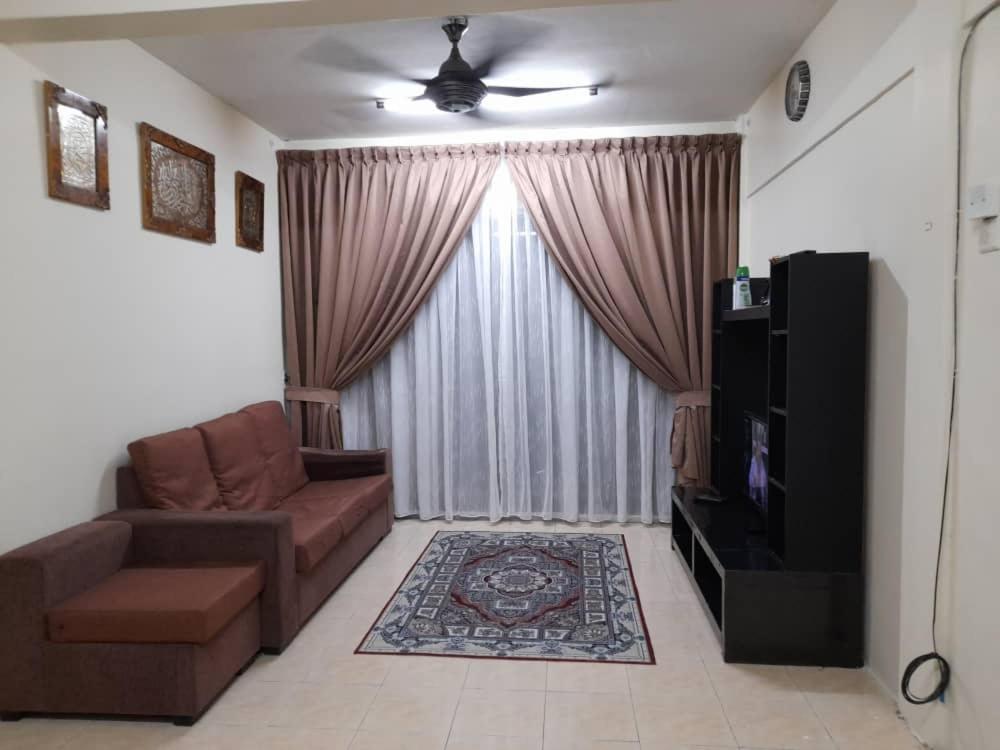 Dhuha Homestay @ Seri Alam Masai , Johor Eksteriør billede