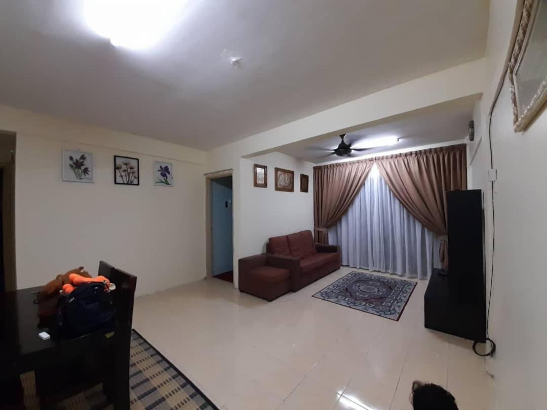 Dhuha Homestay @ Seri Alam Masai , Johor Eksteriør billede